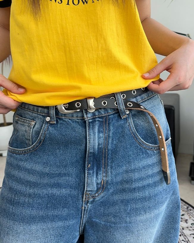 Ratton Crack Long Eyelet Leather Belt