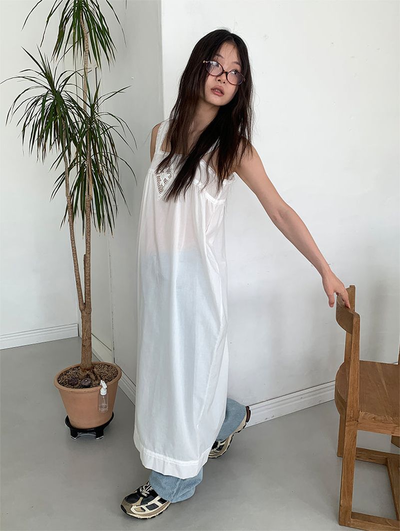 KIKO LACE DRESS (2C)