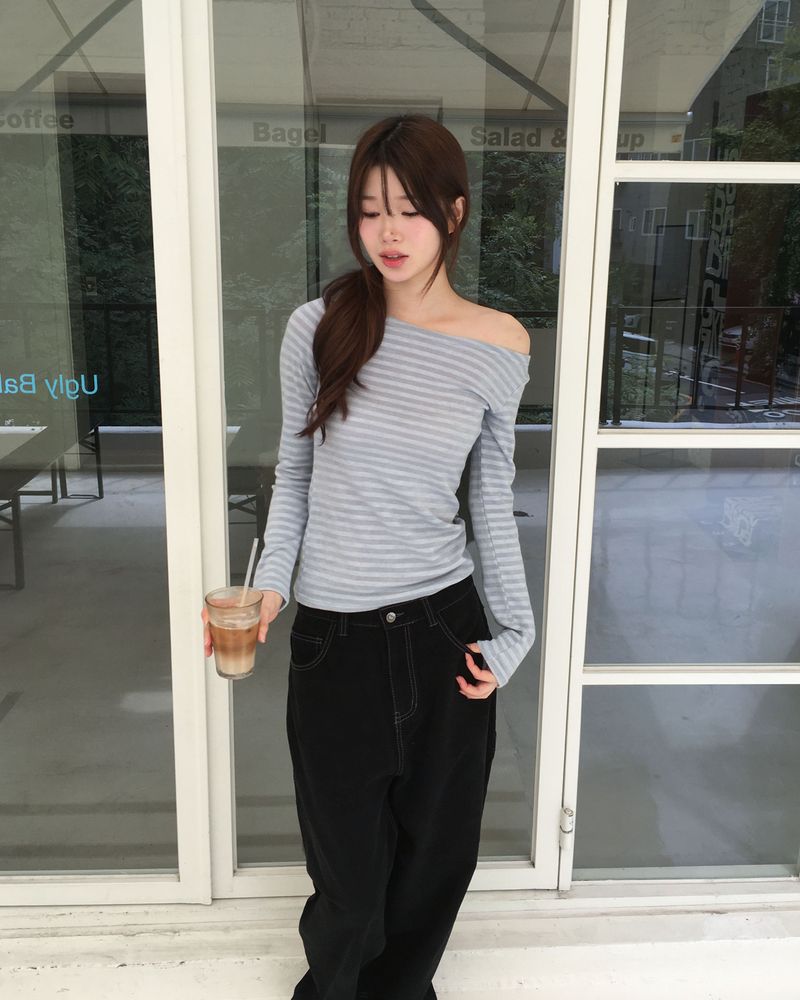 Stripe boat neck T