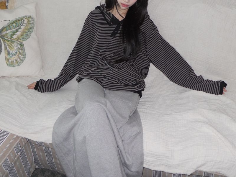 play hoodie