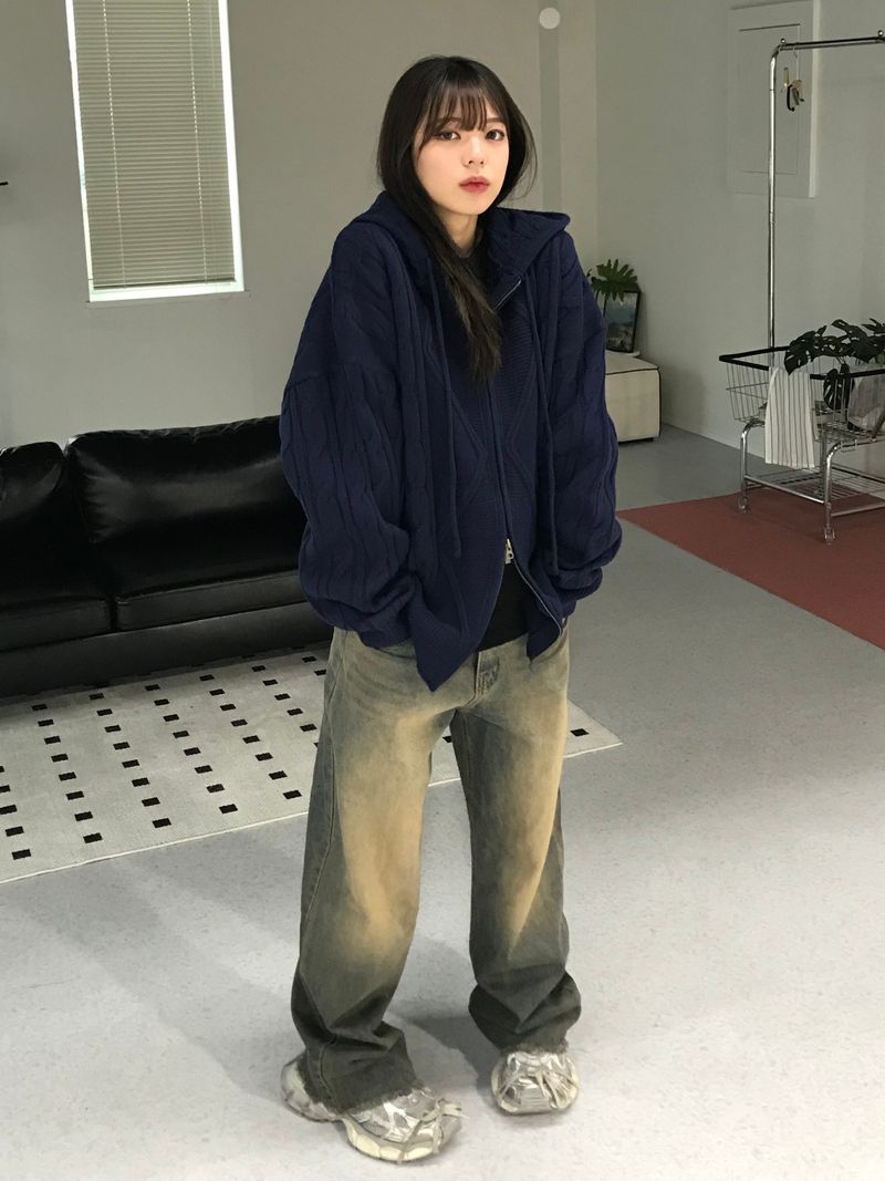 Millennial vintage wide denim