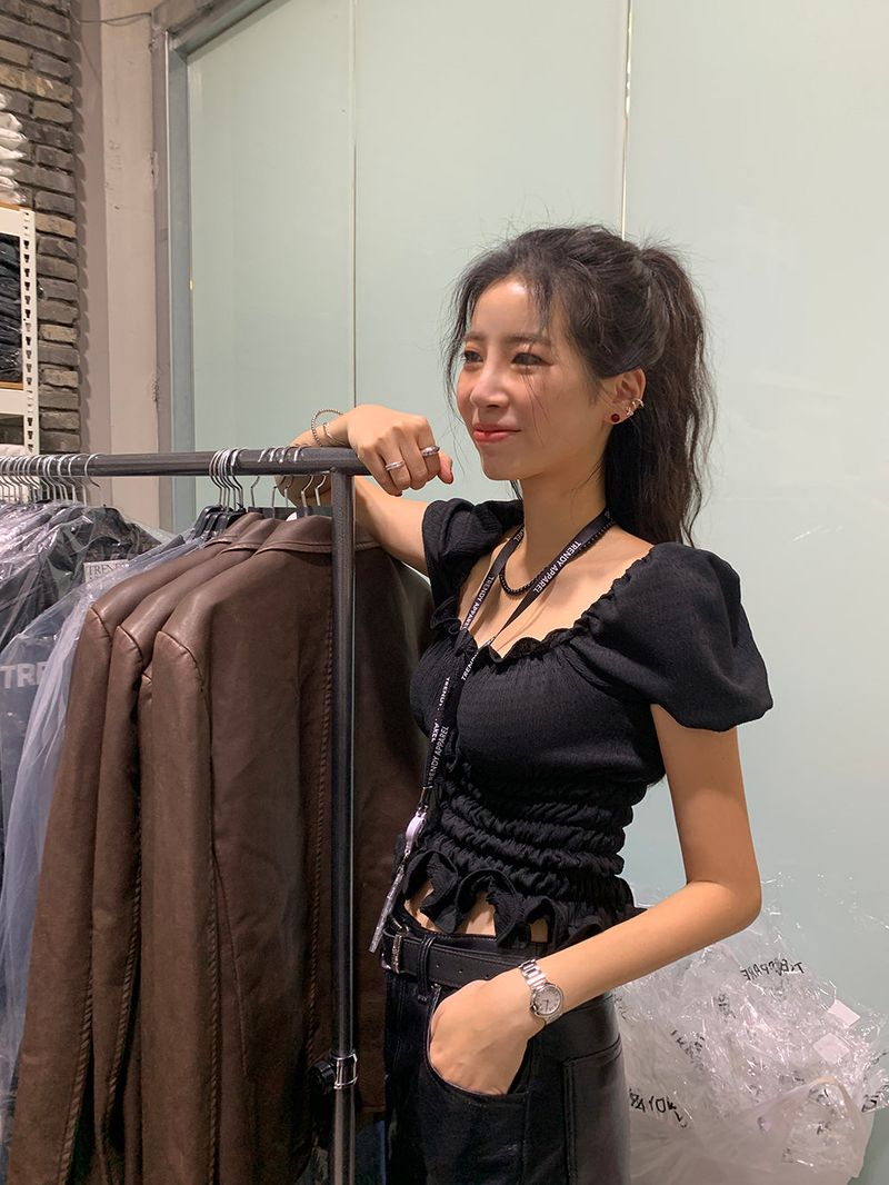 [MADE] AILLY SHIRRING PUFF BLOUSE