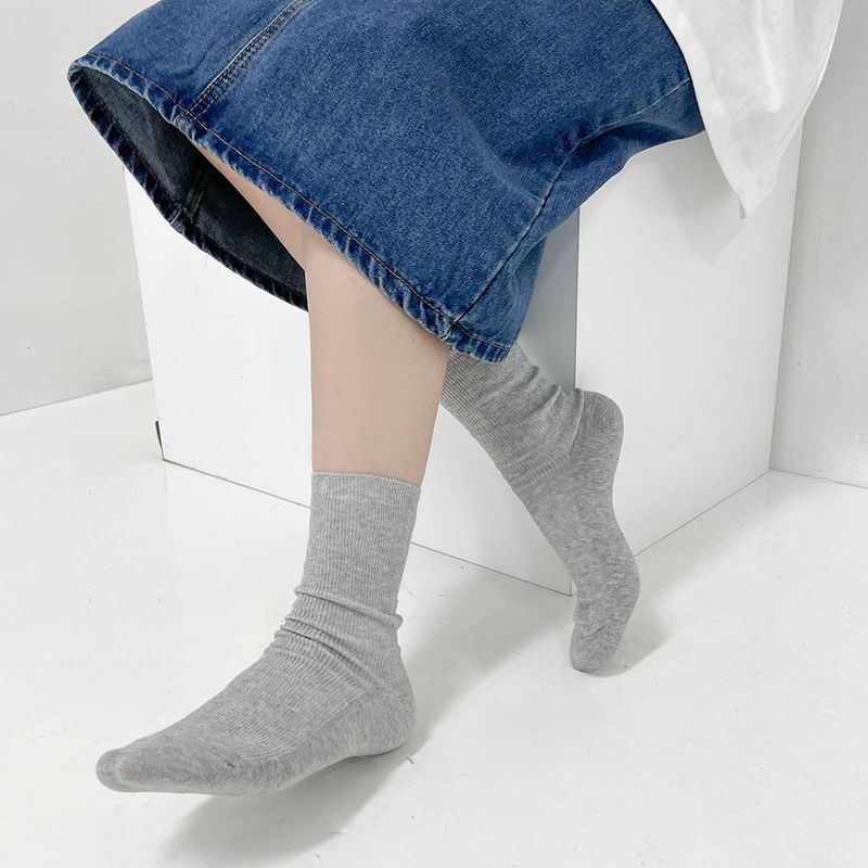 Basic Crew Socks