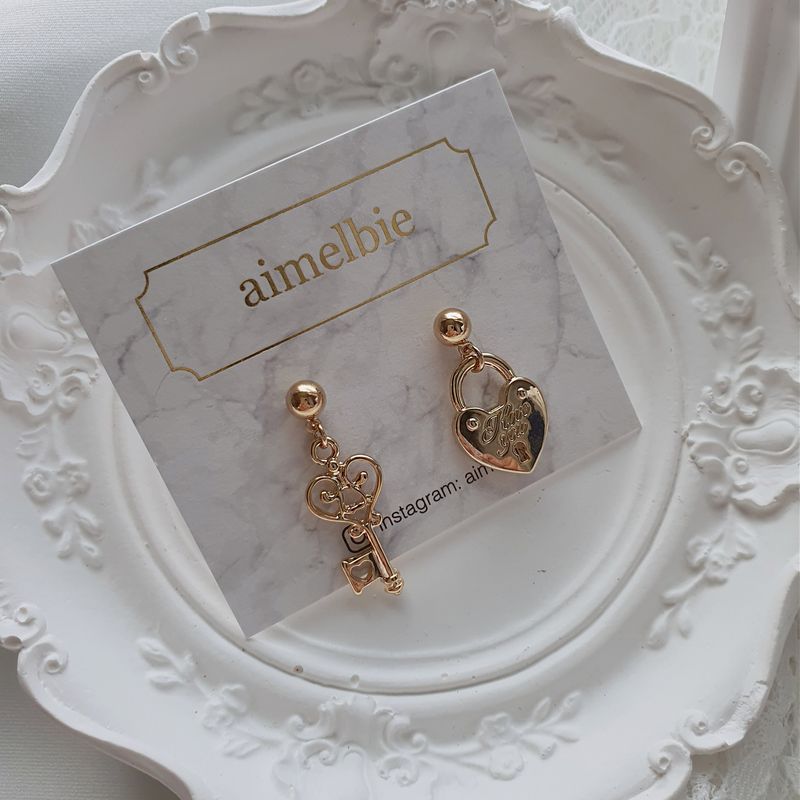 Gold Heart Key Earring