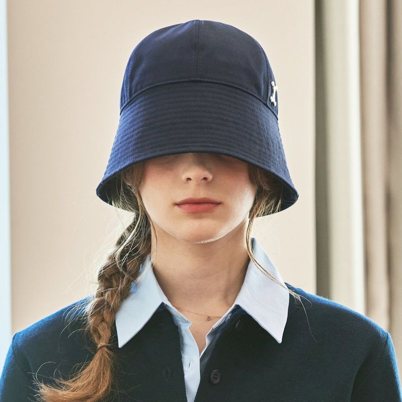 VA Curved Stud Round Drop Bucket Hat / Navy