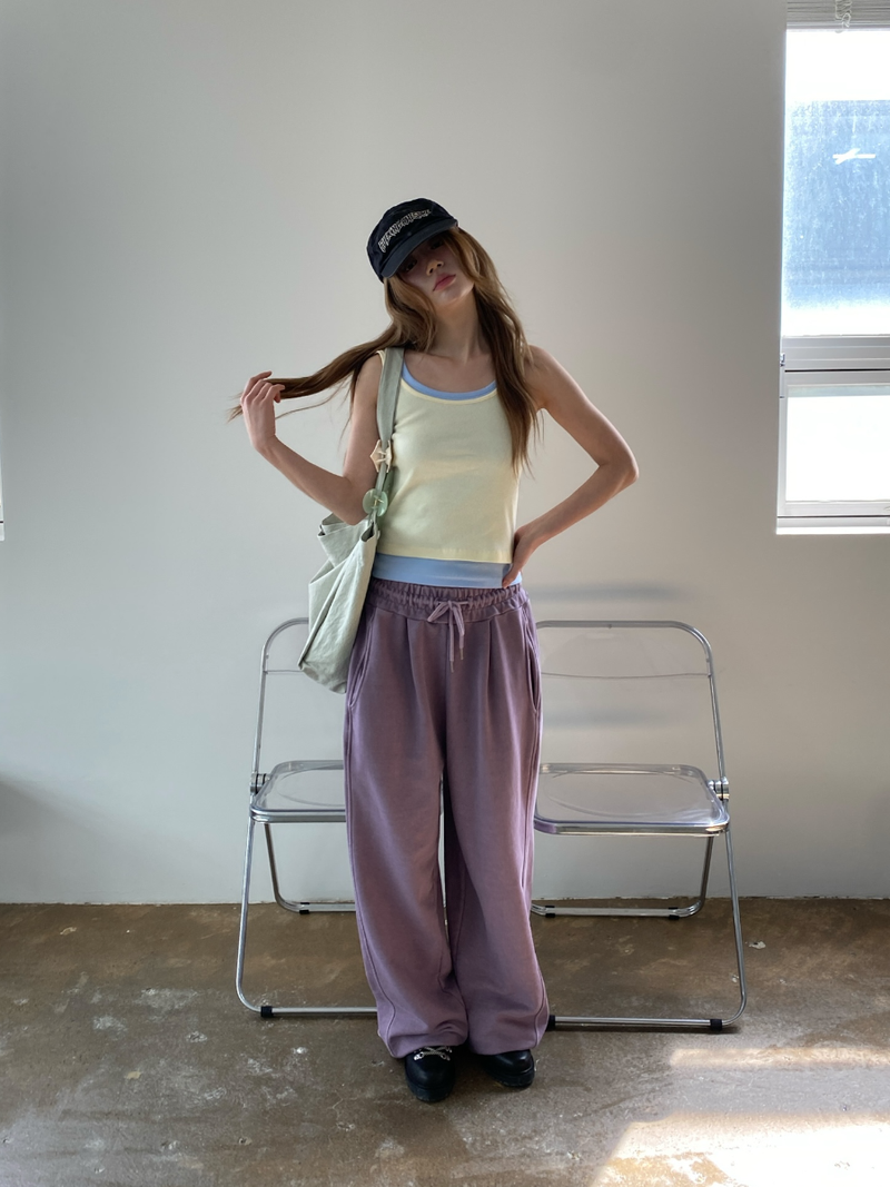  attention crop sleeveless top