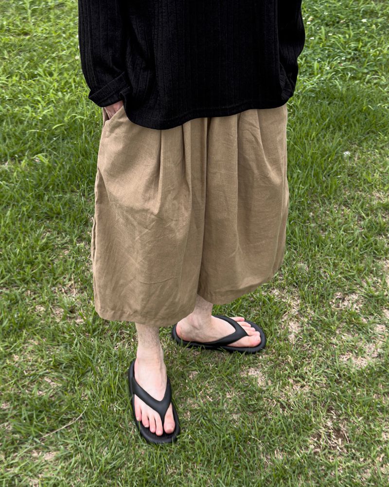 Rok Linen Pintuck Bermuda Pants