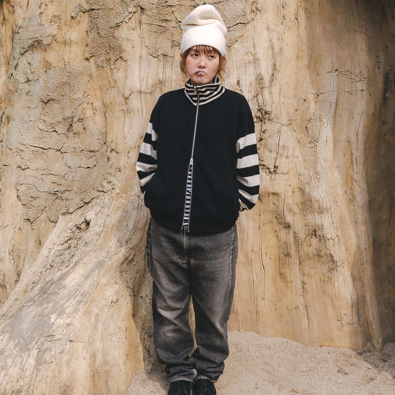 Waffle stripe knit zip-up jacket / Black ivory