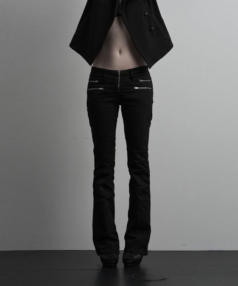 URBAN UNIQUE（アーバンユニーク）の「[label] ダブル ジッパー カット ローライズ ブーツカット パンツ(black)（パンツ）」
