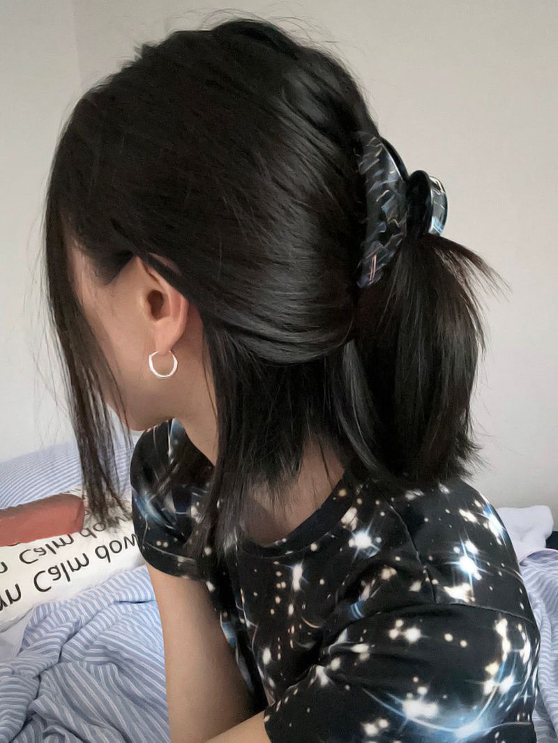 Blue stone hair clip