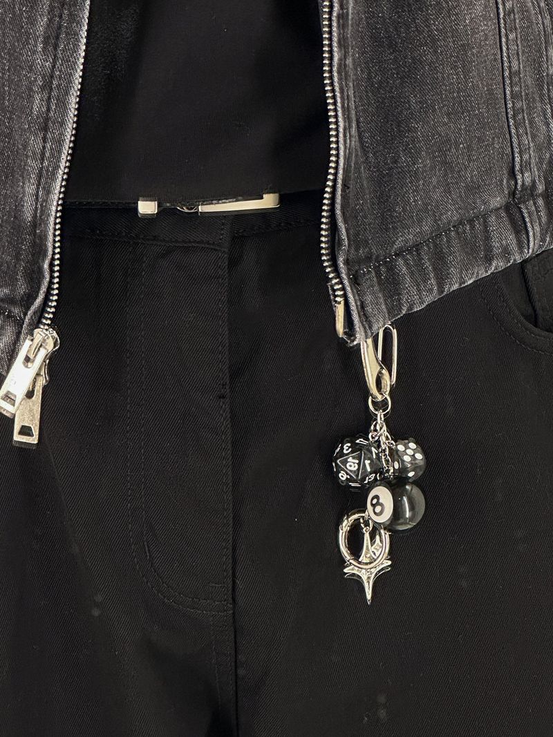 8 Billiard Ball Keyring