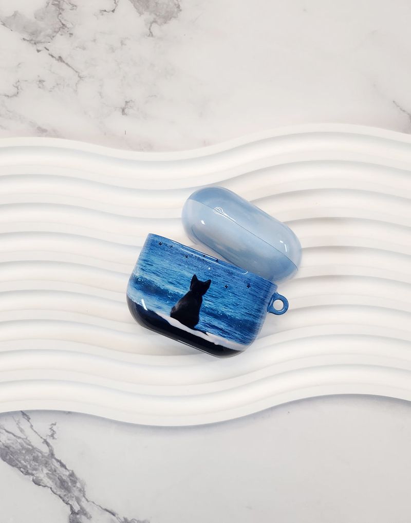 [kitty by the sea airpods/buds case]