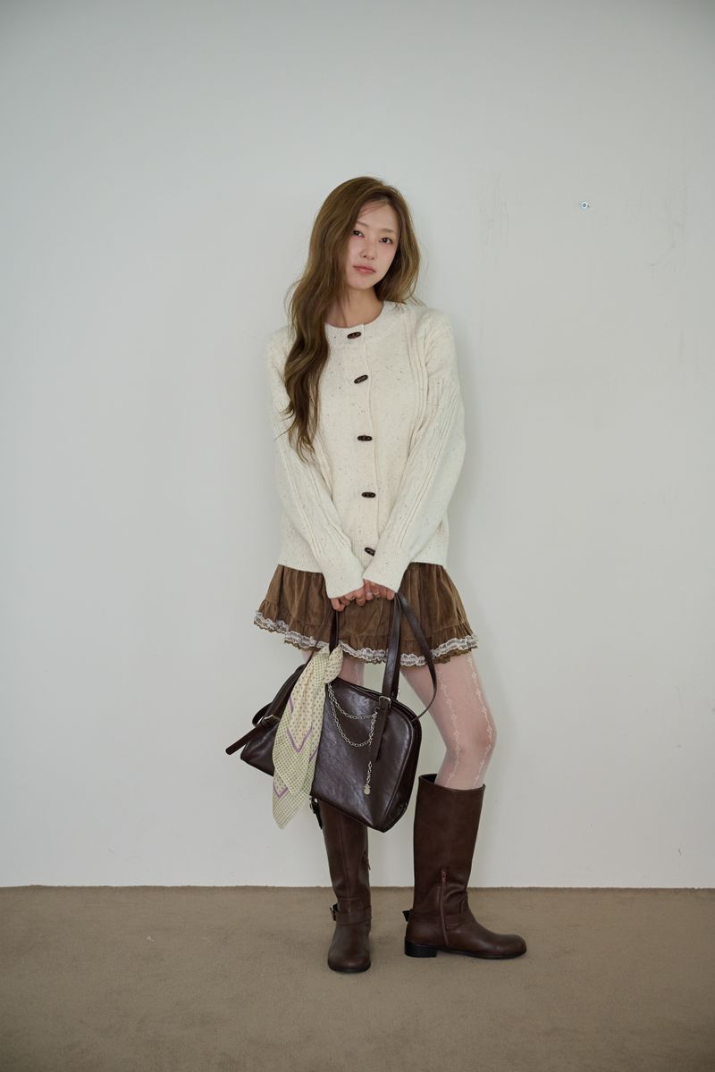 PIED PIPER DOT SQUARE SCARF