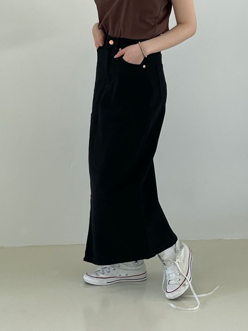 Vintage diagonal long skirt