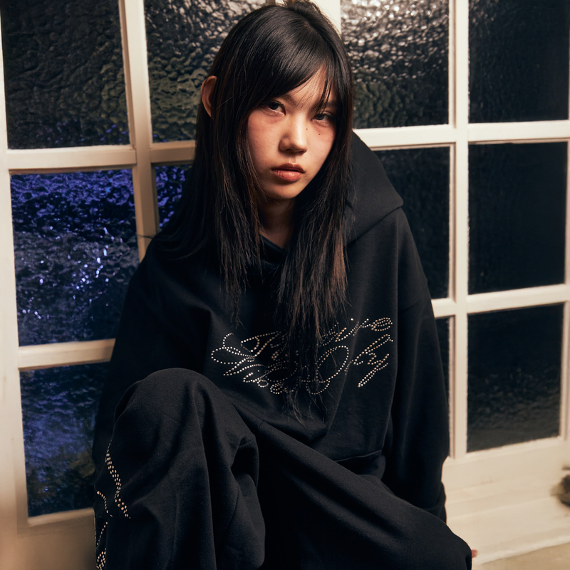 THIRSTY（サースティ）の「PVO ホットフィックスフーディー ブラック（トップス）」