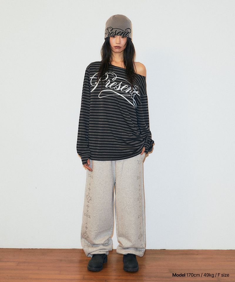 mahagrid（マハグリッド）の「STRIPE PRESENT ONE SHOULDER LS TEE（Tops）」