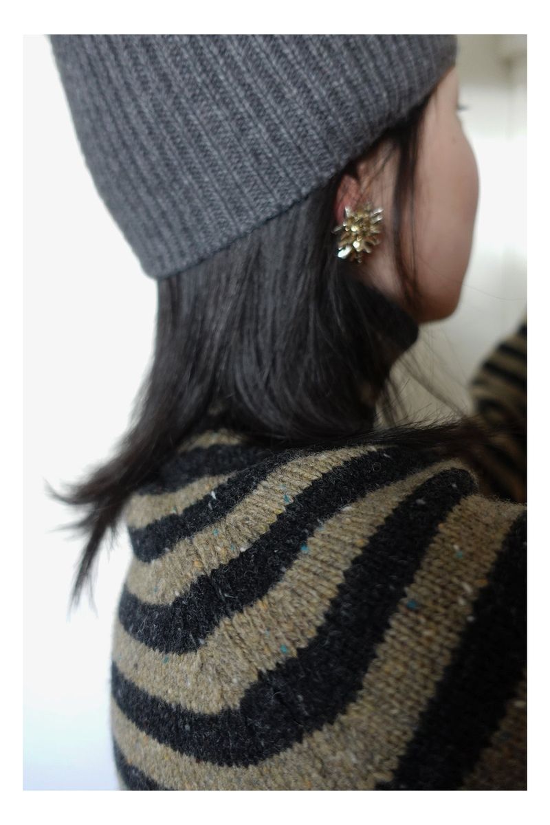 m.o.k（モク）の「champagne sticker earrings（Accessories）」
