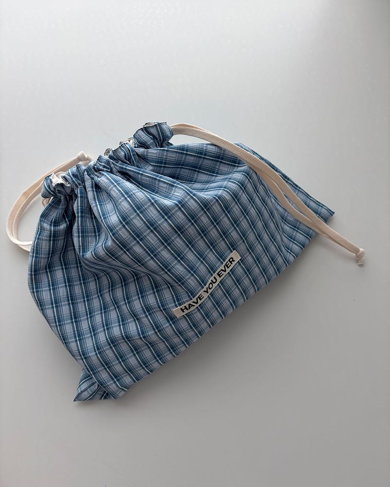 Pattern string pouch - blue check , S size