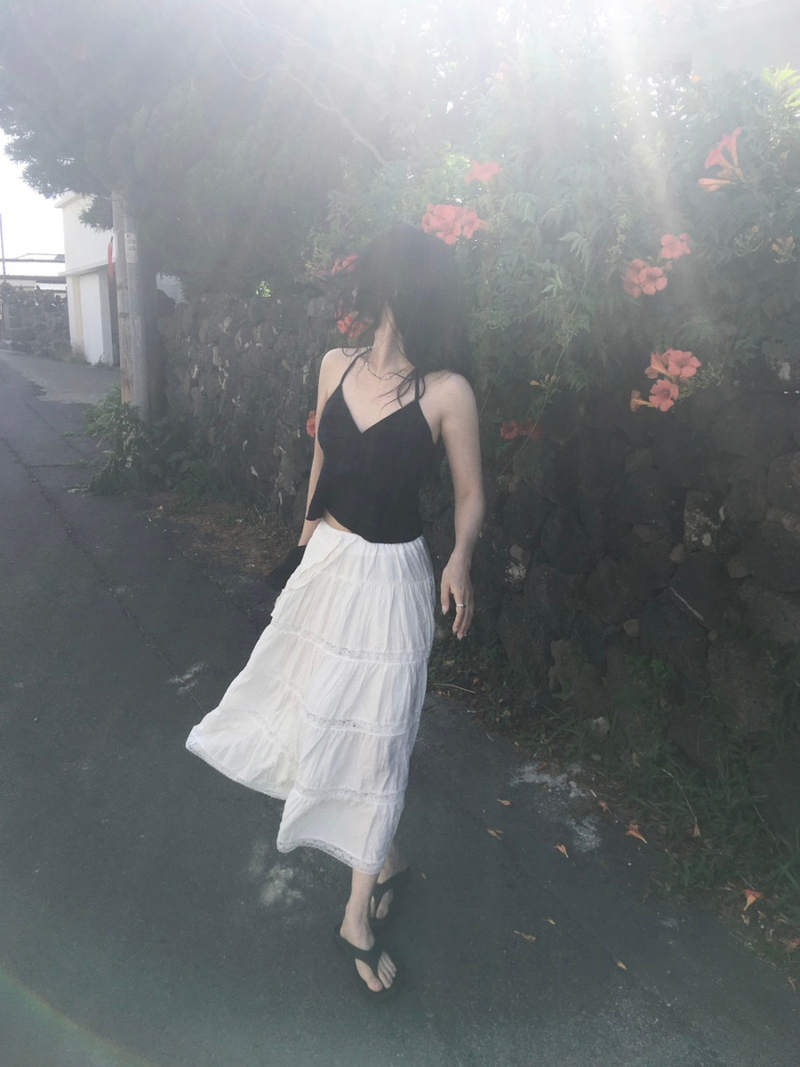 moroi（モロイ）の「Lace Ruffle Skirt（Skirts）」