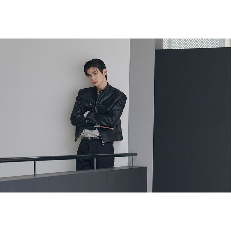 Essential cracked leather biker jacket(Black)
