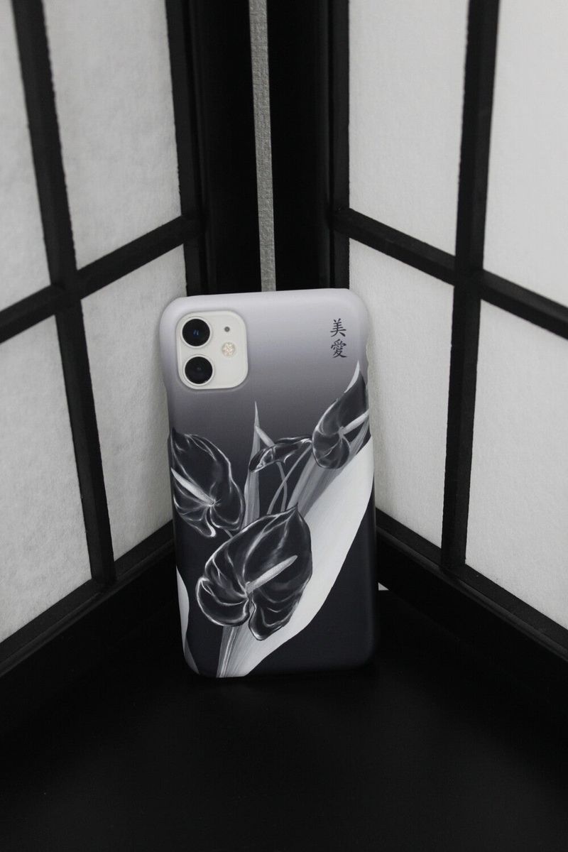 MIAE signature flower case 002