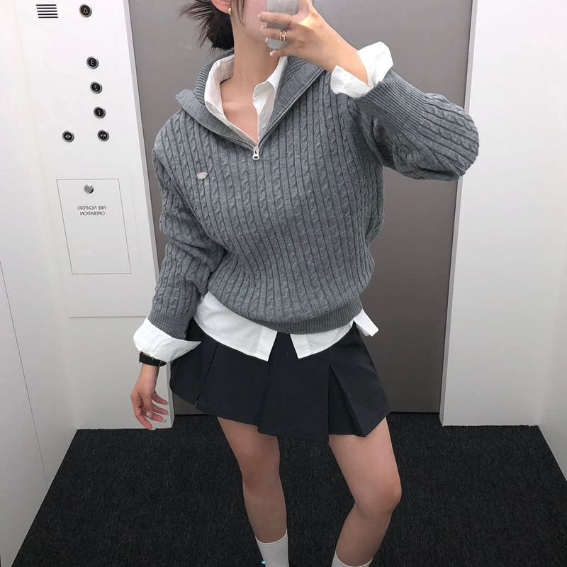 [BELLIDE MADE] CABLE HALF ZIP-UP KNIT WITH PENDANT