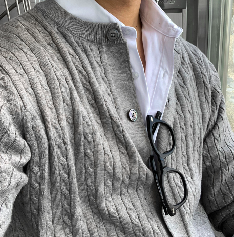 all-day round neck knit cardigan