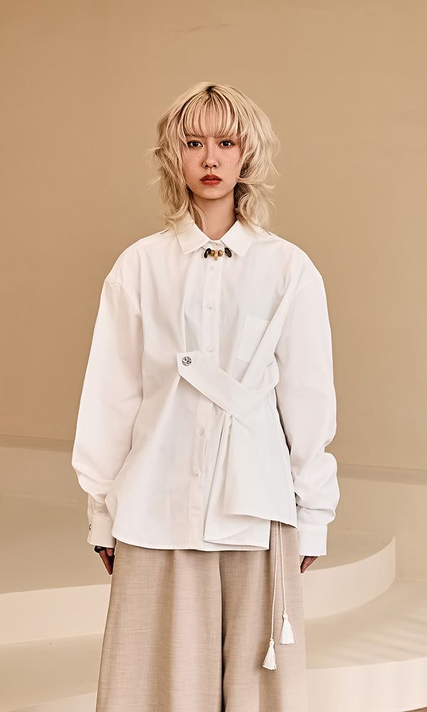 Reculer（ルキュレ）の「ドレーピングシャツ アイボリー（トップス）」