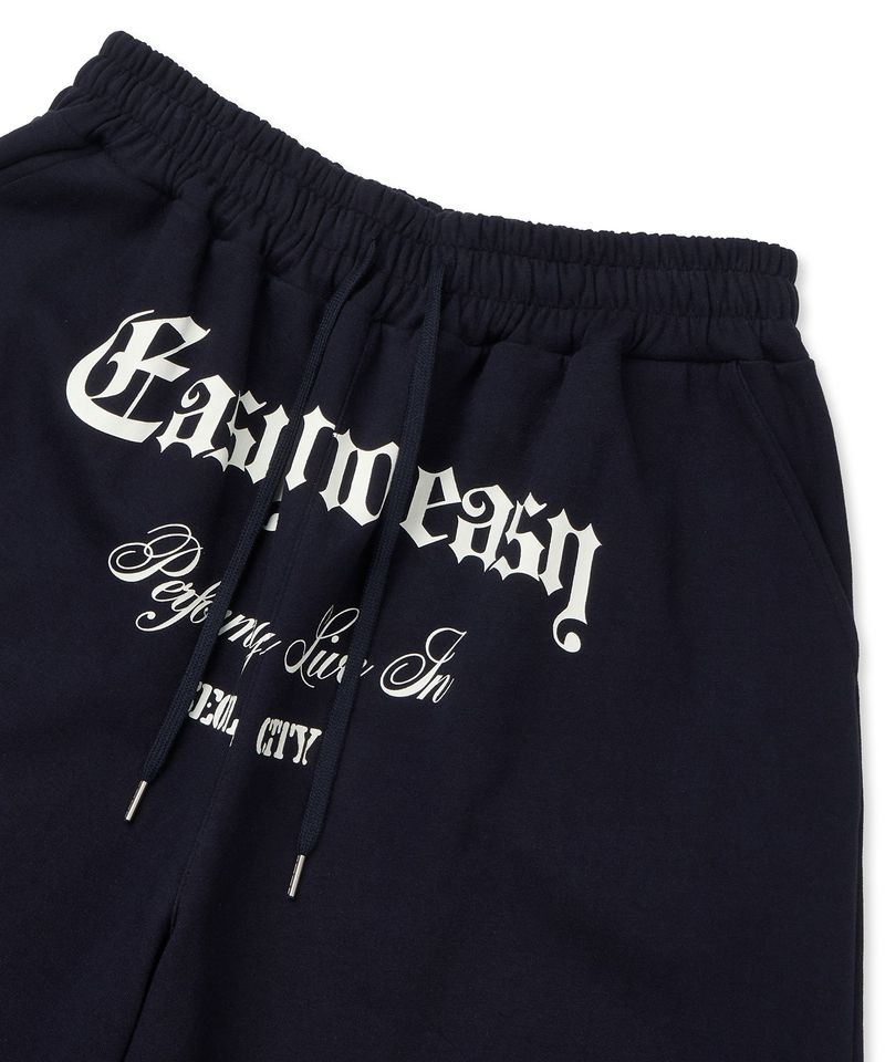 Gothic lettering Bermuda sweatpants - Navy