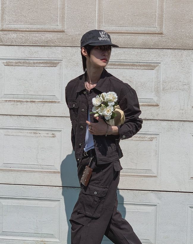 Merrick Herringbone Cargo Wide Pants