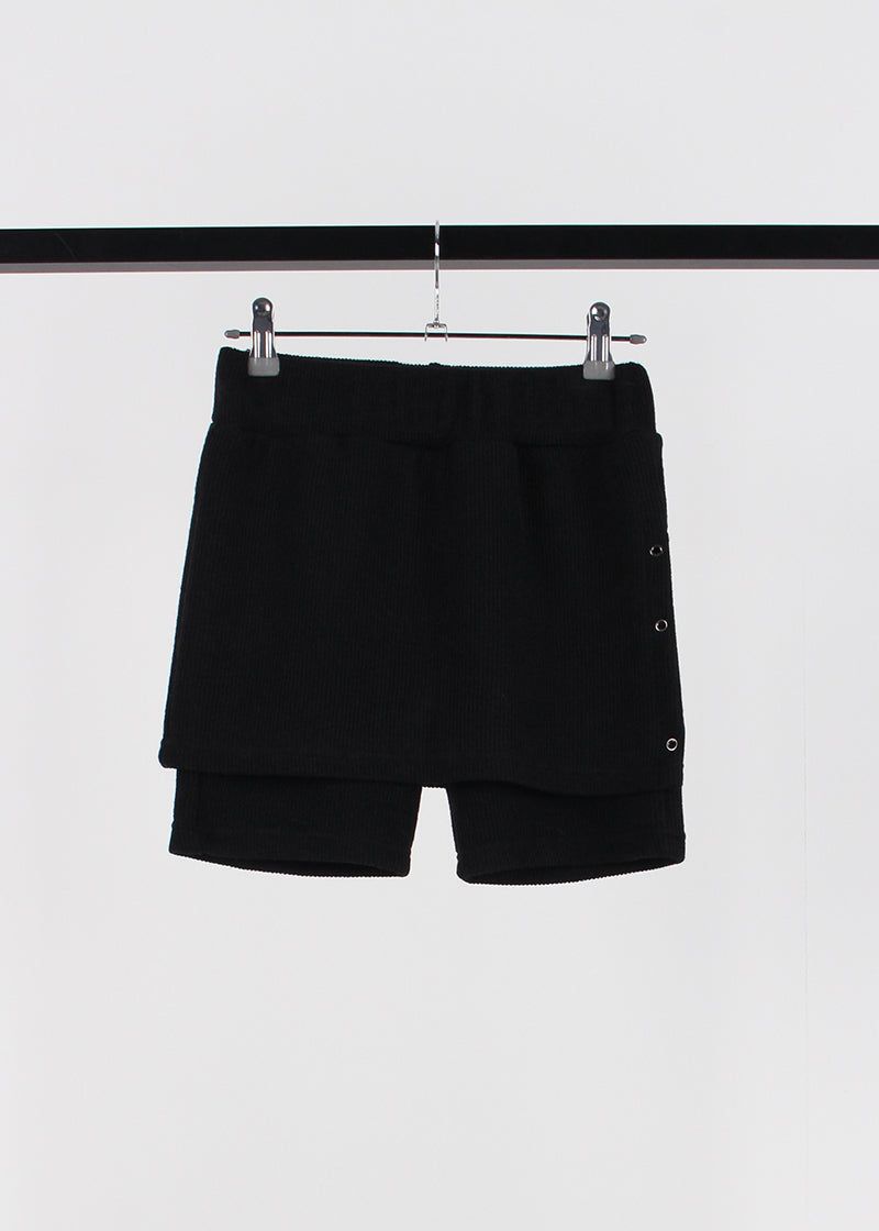 KNIT EYELET SKIRT SHORTS