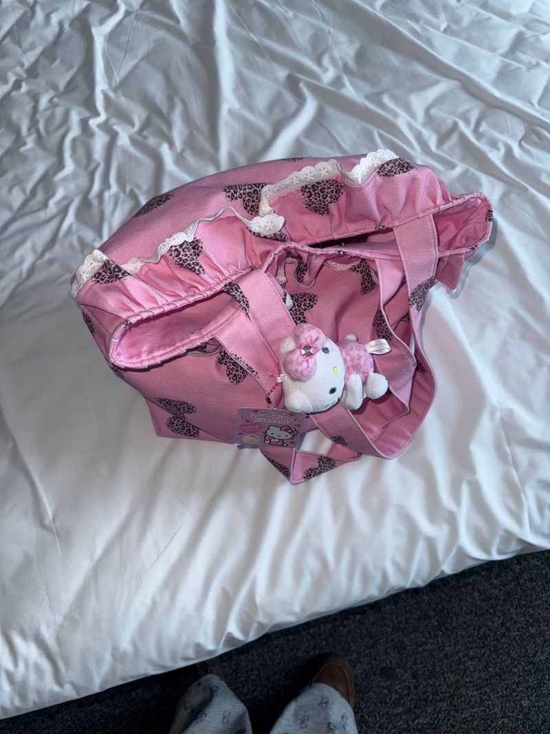 frill ribbon leopard bag