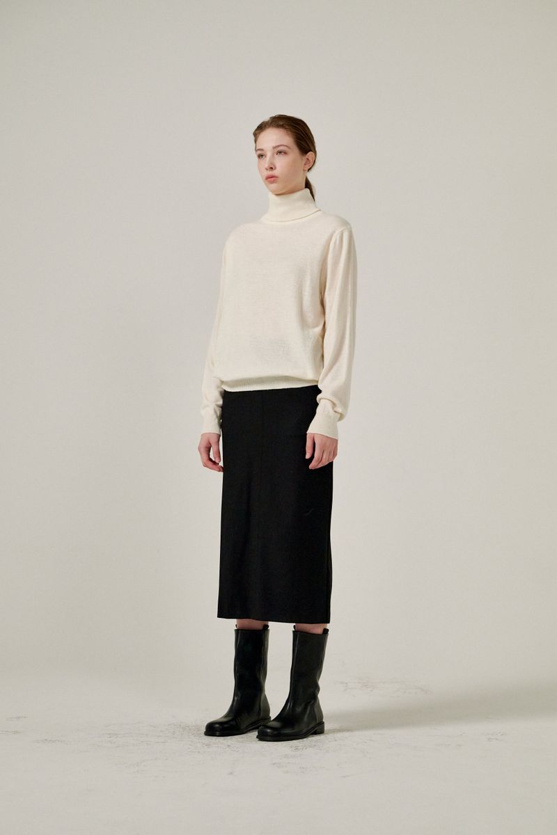 Cashmere turtle neck knit (Purple)