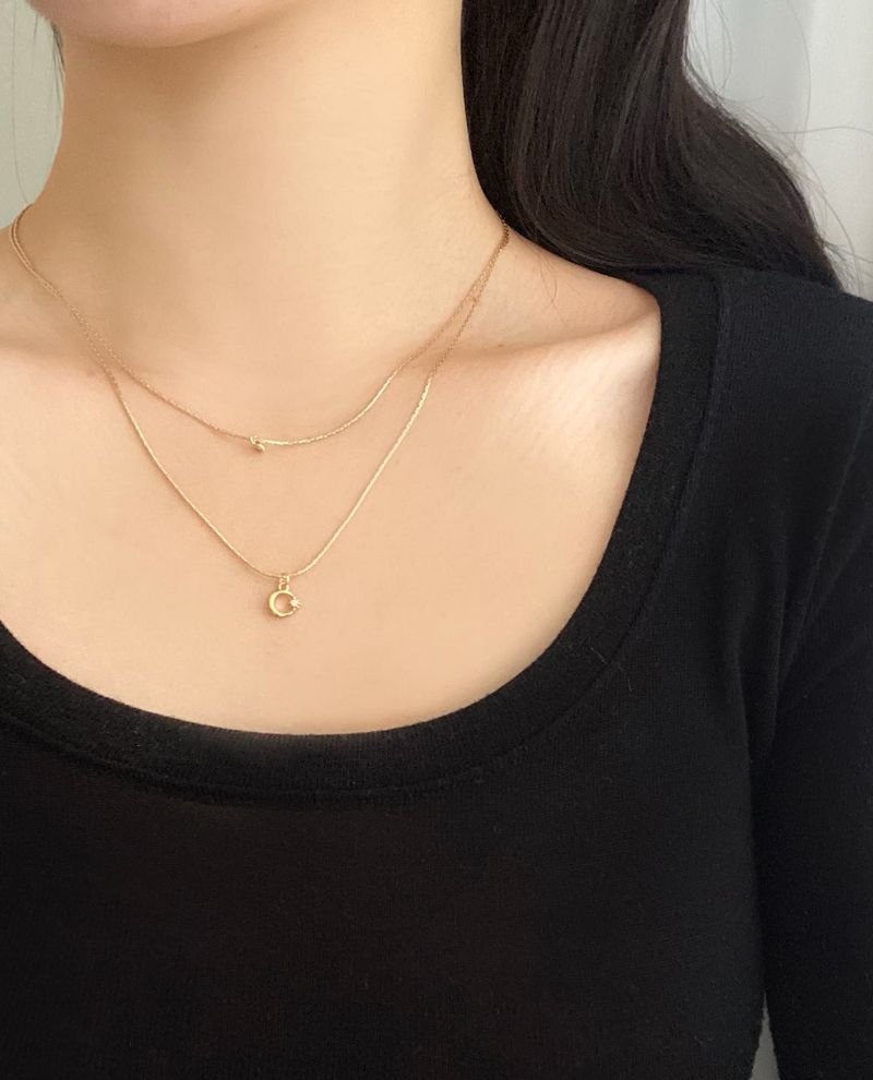 Layered simple moon necklace