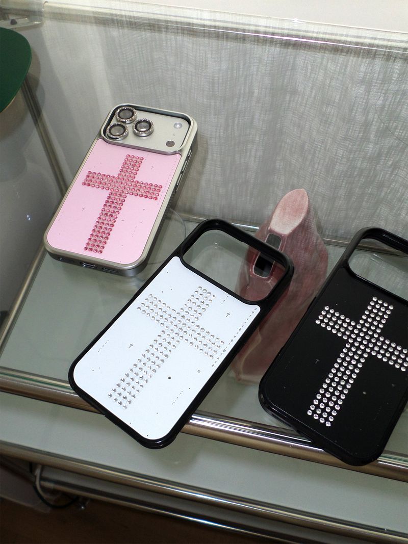pink bold cross silver bumper case