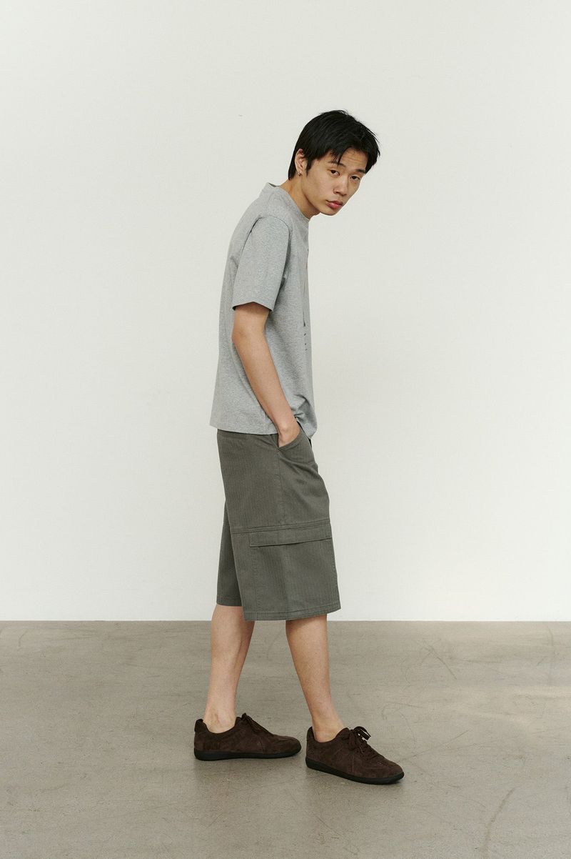 パネルドカーゴポケットヘリンボーンツイルショーツ (Washed Khaki)
