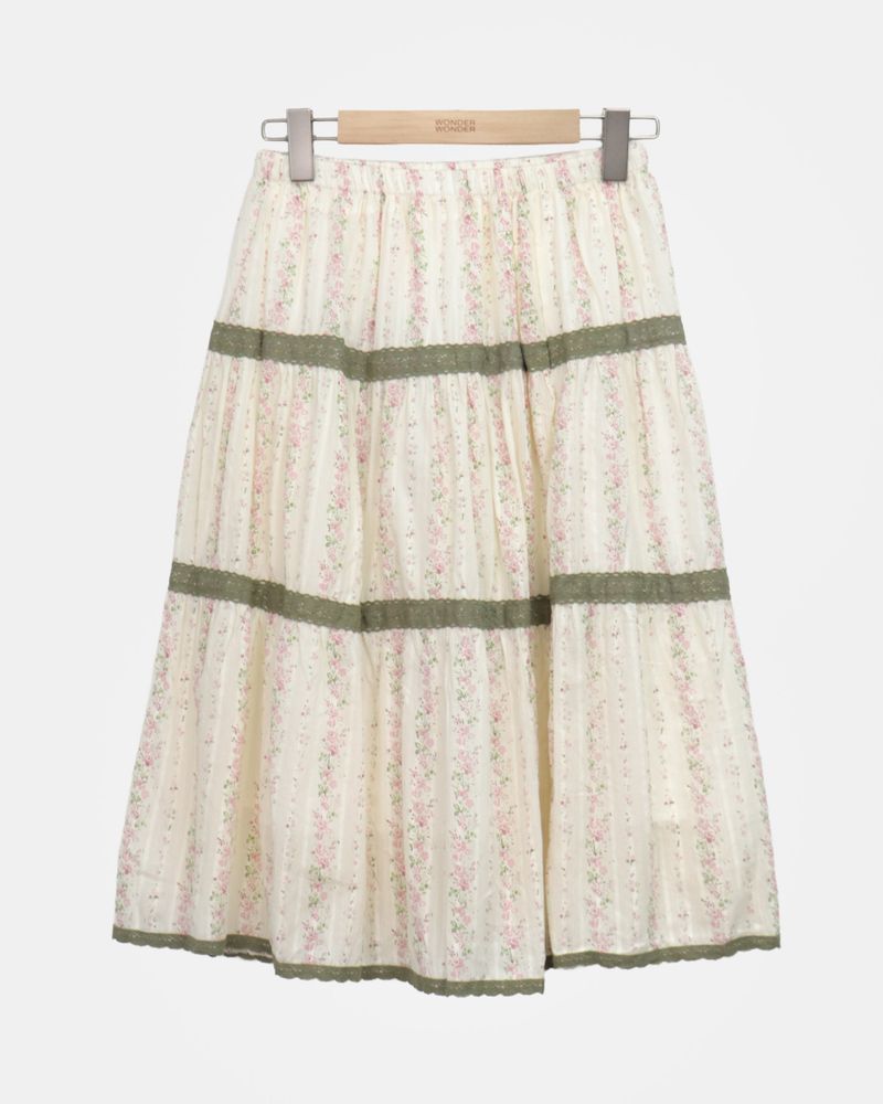 Potle Lace Tiered Skirt