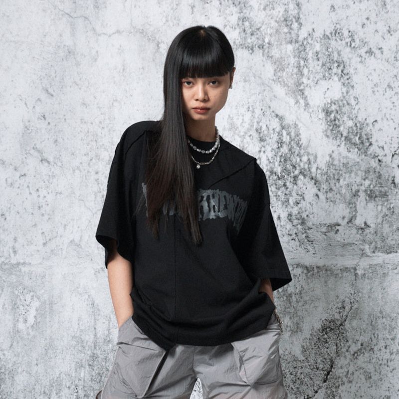 Cutting Logo Oversized Fit T-shirt (BLACK)