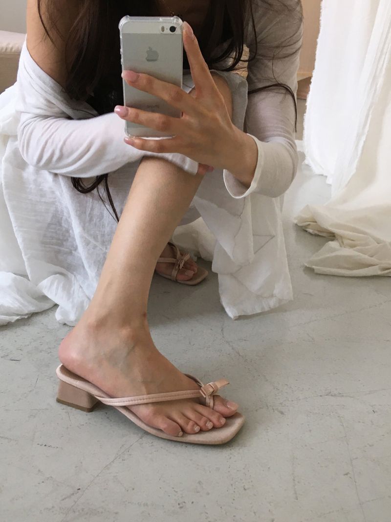 cloudemotion（クラウドエモーション）の「[ 3cm ] ring satin pink ribbon gliter mule（Shoes）」
