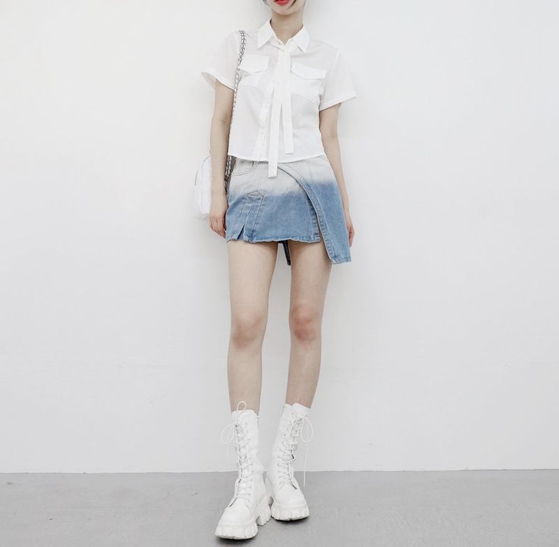 a mobid strap shirt