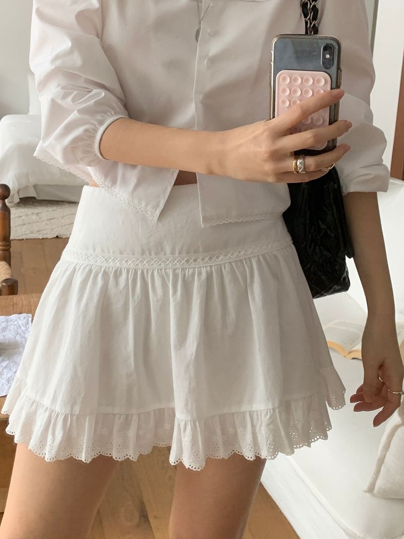 [MADE] Versi lace frill mini skirt
