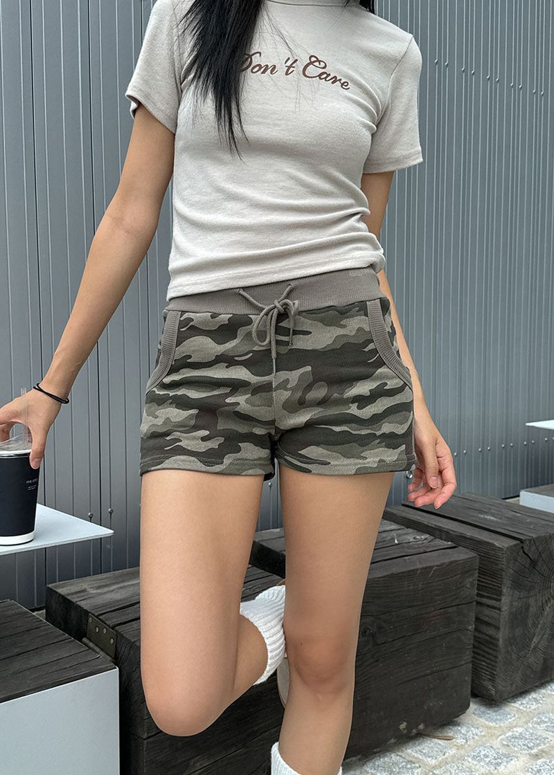 eon(イオエン)の「MILITARY MINI SHORTS(Pants)」