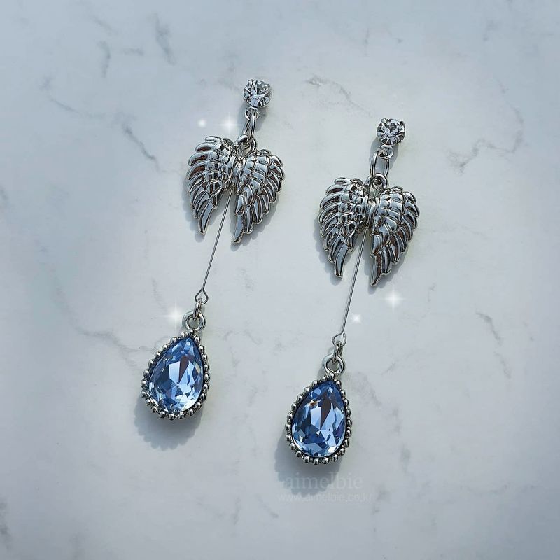 [IVE Leeseo Earring] The Angel Wings Earring