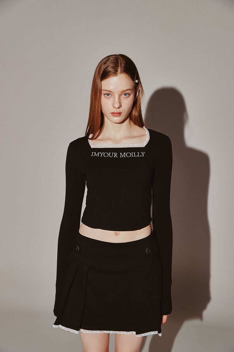 MOILLY(モイリー)の「Square Neck Lace Long Sleeve Black(Tops)」