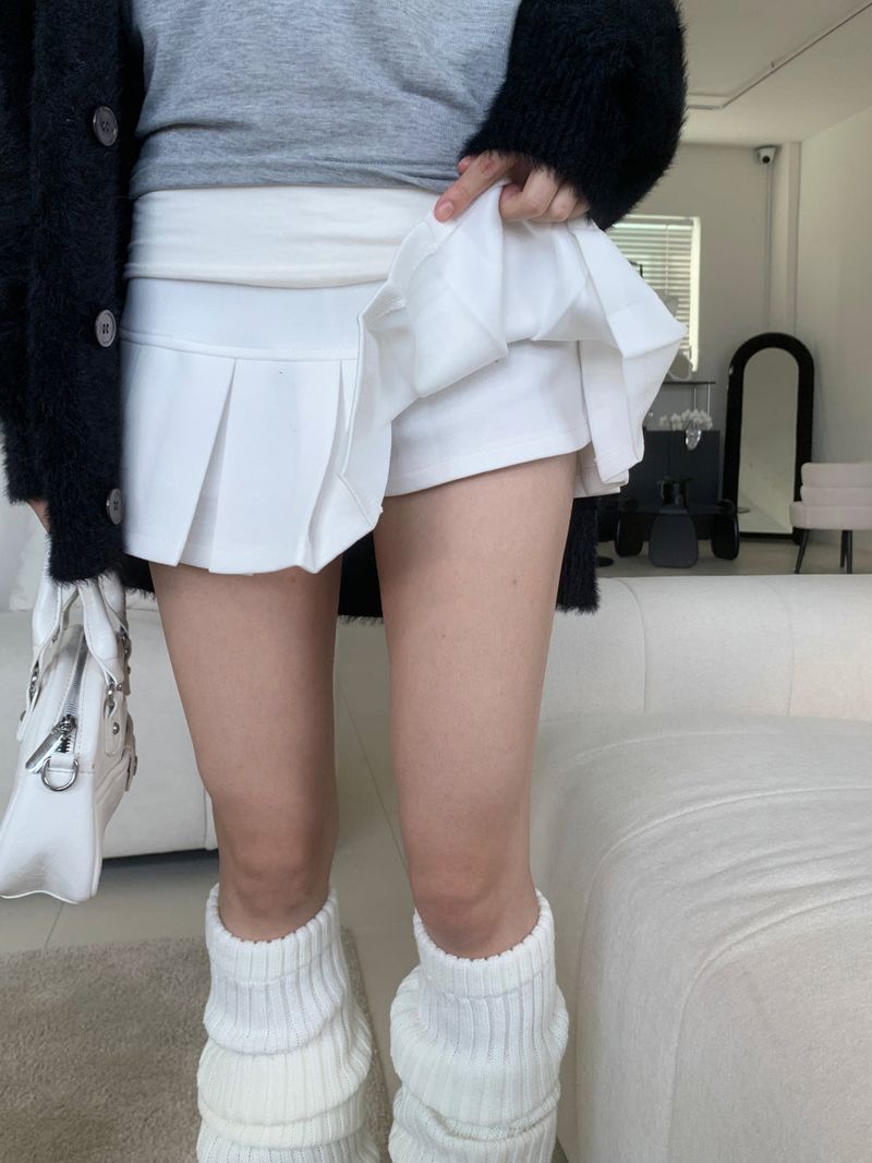 Sunday Pleats Mini Skirt