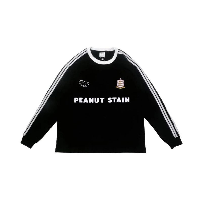 Peanut Stain（ピーナッツ ステイン）の「PEANUT STAIN - 4ストライプス アーム ブラック ボクシー ロングスリーブ Tシャツ（トップス）」