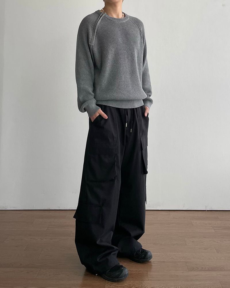 Sleek Zipper Round Knit
