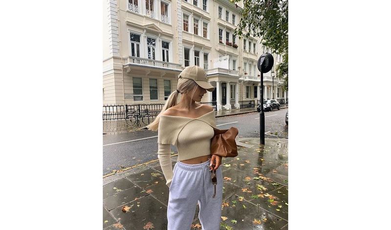Drape feminine shoulder golgi knit