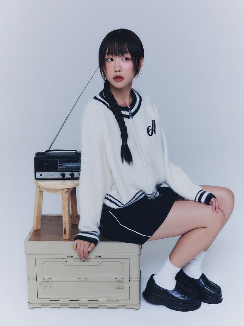 ADORE BELLE(アドールベル)の「TWO-WAY A EMBROIDERED CARDIGAN - IVORY(Tops)」