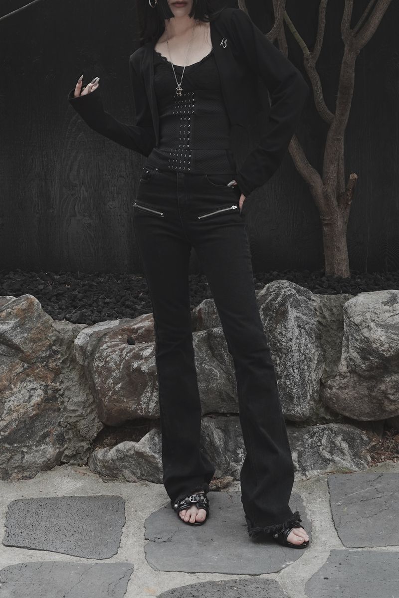 minimal seal cropped bolero